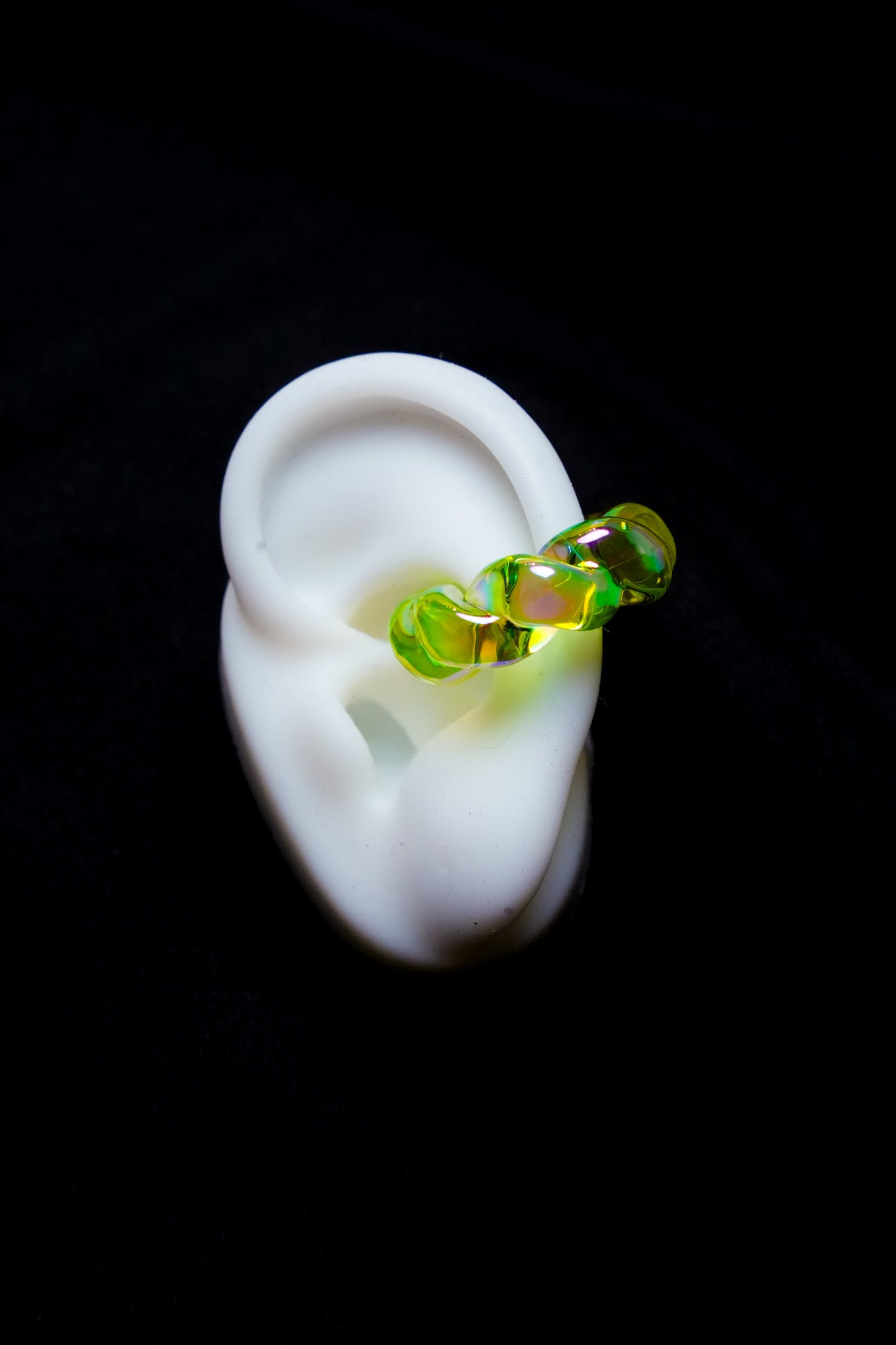 CONFETTI | EAR CUFF