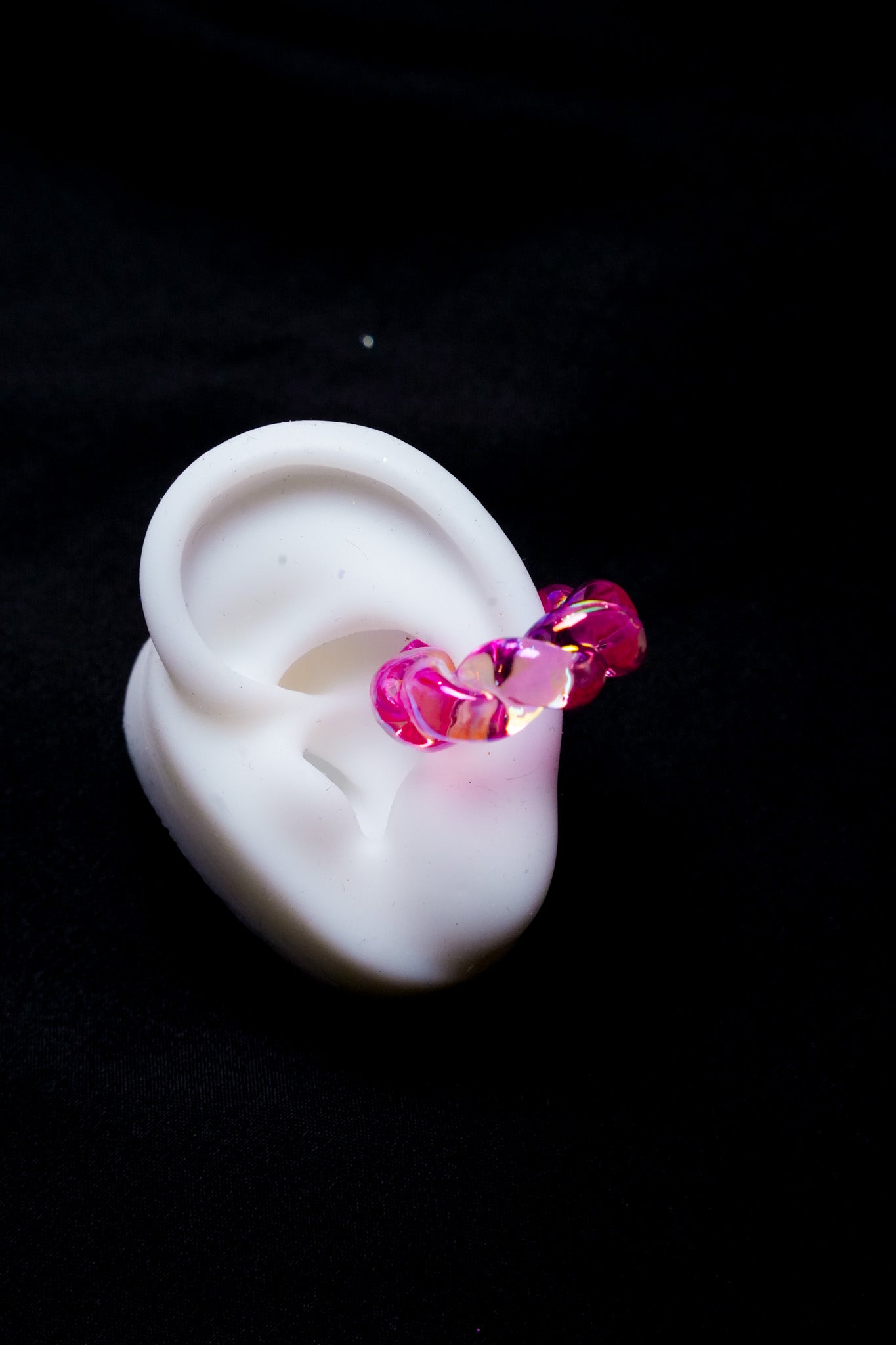 CONFETTI | EAR CUFF
